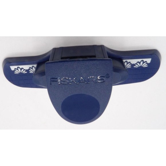 Border Punch Sunburst by Fiskars - Picture 1 of 4